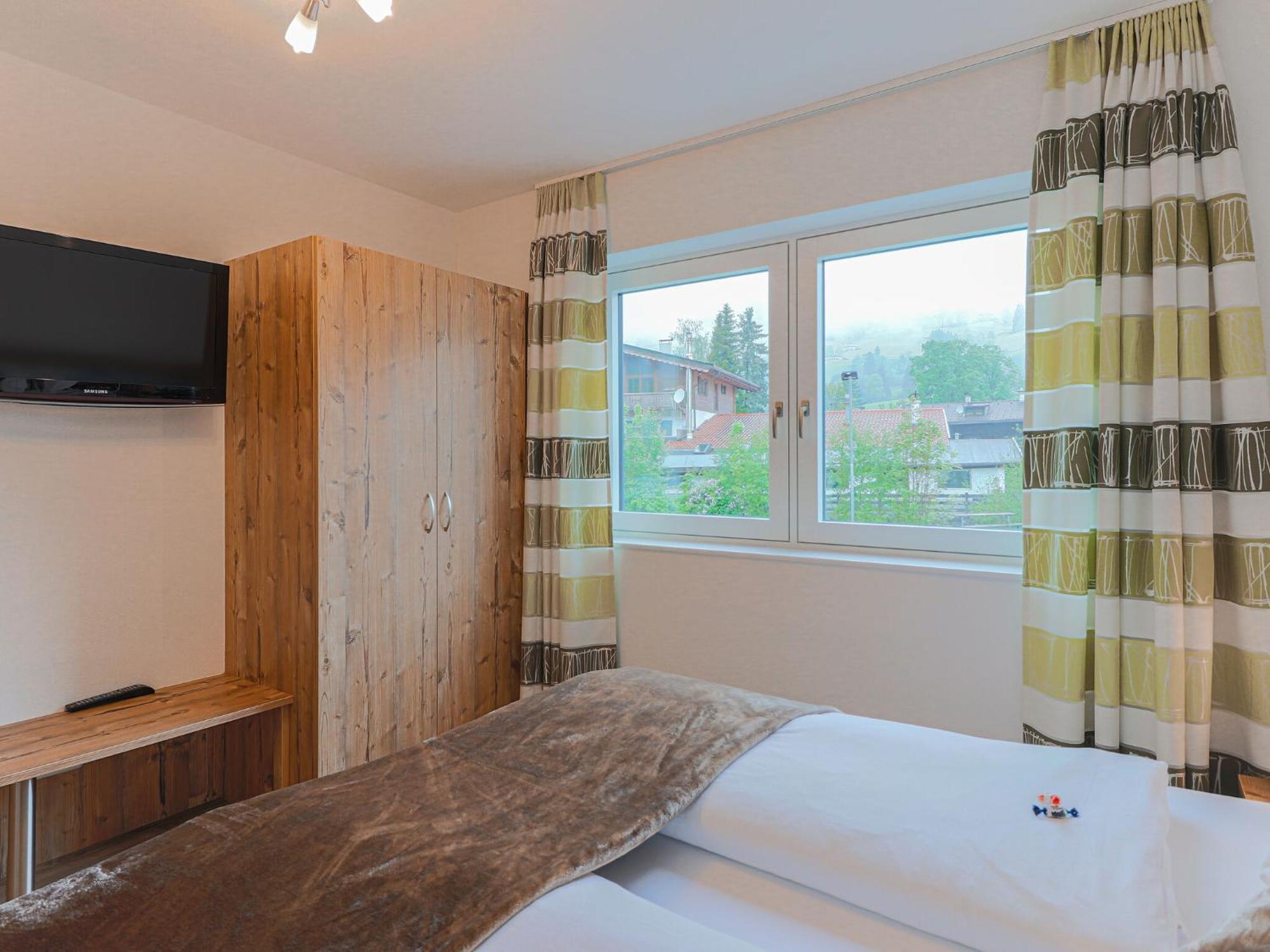 Residenz Gamper Apartment Бриксен-им-Тале Екстериор снимка