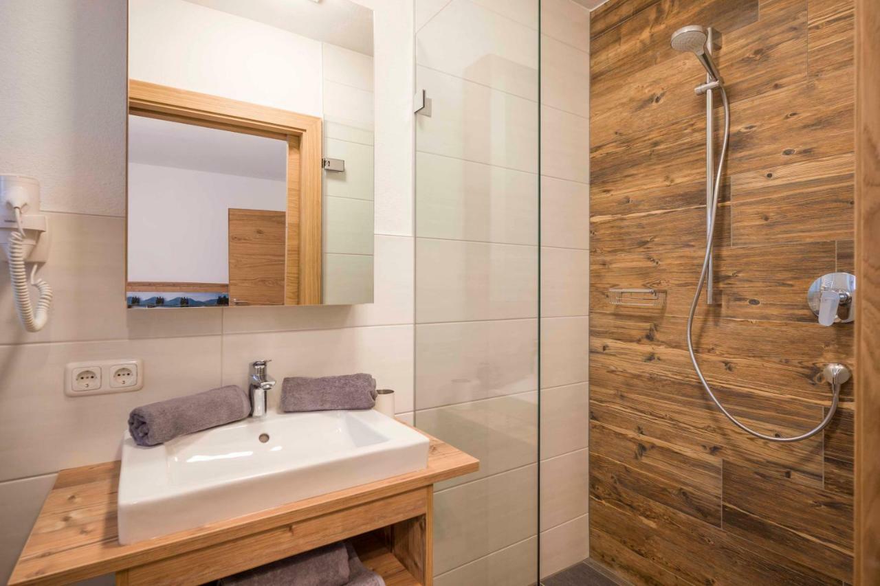 Residenz Gamper Apartment Бриксен-им-Тале Екстериор снимка